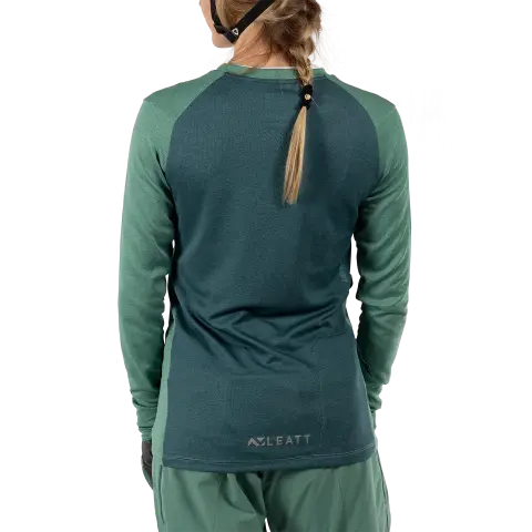 Product image of Leatt, Trail 3.0 Jersey Womens (MTB) Mountain Bike in Stone, Colors: Black, Coral, Lagoon, Stone, Sizes: 2-2, SKU: 5025107403