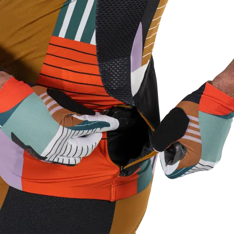 Product photo showing Leatt- Endurance 5.0 Jersey (MTB) Mountain Bike in Velvet, Colors: Art, Black, Mojito, Teal, Velvet, Sizes: 2-3, SKU: 5025103502