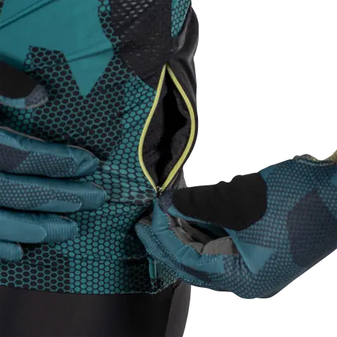 Studio product image of Leatt- Endurance 5.0 Jersey (MTB) Mountain Bike in Mojito, Colors: Art, Black, Mojito, Teal, Velvet, Sizes: 2-3, SKU: 5025103502