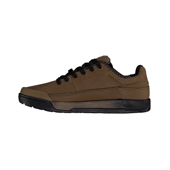 Product image of Leatt, Flat 2.0 Shoe in Stealth, Colors: Loam, Stealth, Sizes: 8-105, SKU: 3024320248