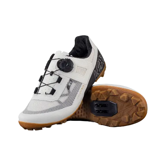 Detailed product image of Leatt, ProClip Endurance 6.0 Shoe in Black, Colors: Black, White, Sizes: 6-115, SKU: 3025106204