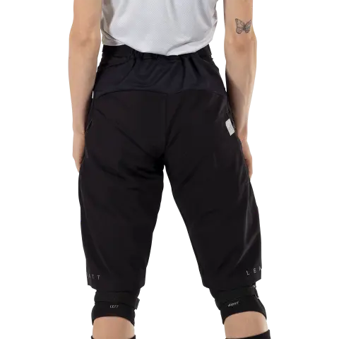 Detailed product image of Leatt, Trail 2.0 Shorts Womens (MTB) Mountain Bike in Lagoon, Colors: Black, Cream, Lagoon, Sizes: 2-2, SKU: 5025107625