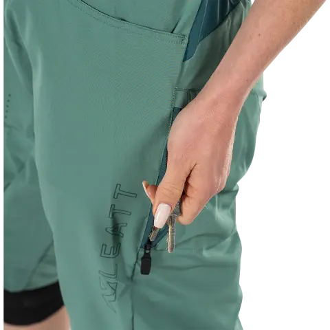 Product photo showing Leatt, Trail 2.0 Shorts Womens (MTB) Mountain Bike in Cream, Colors: Black, Cream, Lagoon, Sizes: 2-2, SKU: 5025107625