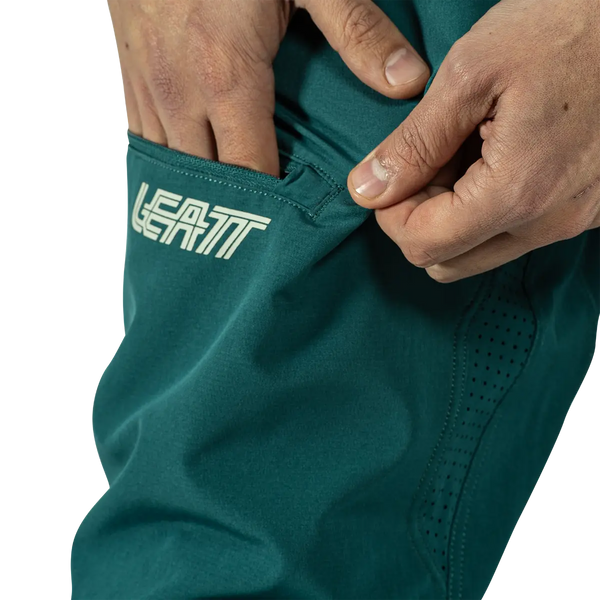 Product photo showing Leatt, Enduro 1.0 Shorts (MTB) Mountain Bike in Black, Colors: Black, Peanut, Teal, Sizes: 2-3, SKU: 5024120606