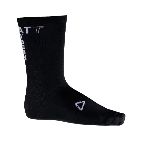 Product photo showing Leatt, Endurance Socks (MTB) Mountain Bike in Black, Colors: 3 Pack (Black/White/Lava), Black, Lava, White, Sizes: L/XL, S/M, SKU: 5025202140