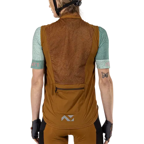Studio product image of Leatt, Endurance 2.0 Vest Womens (MTB) Mountain Bike in Peanut, Sizes: 2-2, SKU: 5025107343