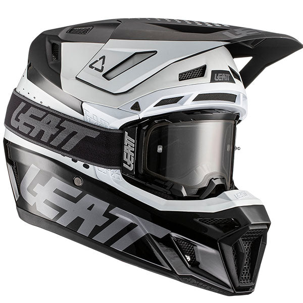 Studio product image of Leatt, Moto 8.5 V22 Helmet in Red, Colors: Aqua, Black, Red, Royal, Sizes: 2-2, SKU: 1022010320