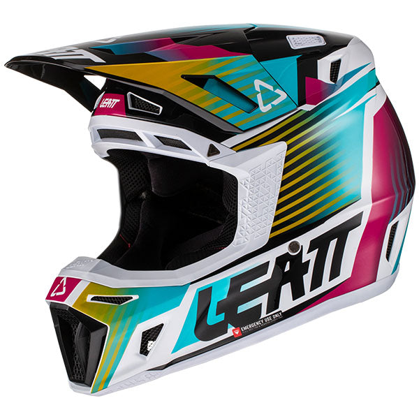 Product image of Leatt, Moto 8.5 V22 Helmet in Black, Colors: Aqua, Black, Red, Royal, Sizes: 2-2, SKU: 1022010320