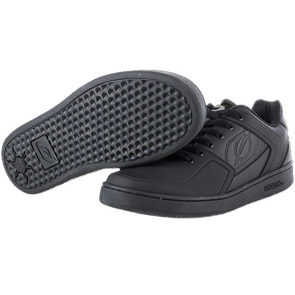 Studio image on a white background of O'Neal, Pinned Flat Pedal Shoes (MTB) Mountain Bike, SKU 322-108, color options Black, sizes 7–13