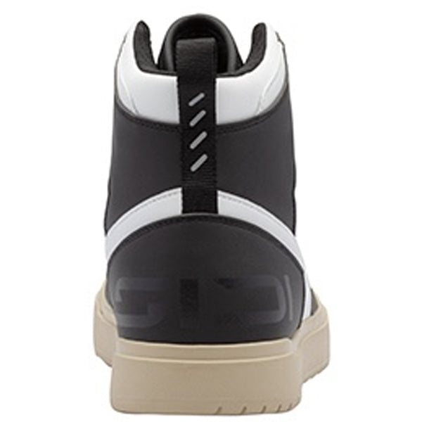Studio photo on a white background of Sidi - Lynx Riding Shoes; showing overall shape and visible design details; SKU 2350000541