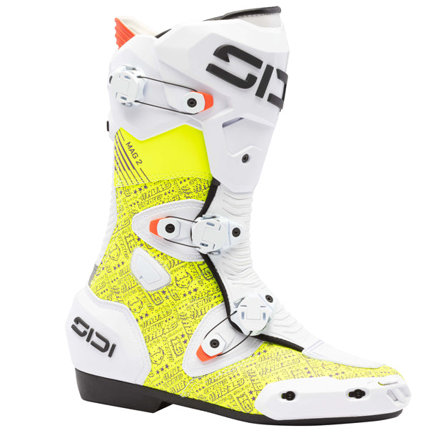 Clean studio shot of Sidi - Mag 2 Air Boots; showing boot profile, closure hardware, and sole tread; SKU 2011003142