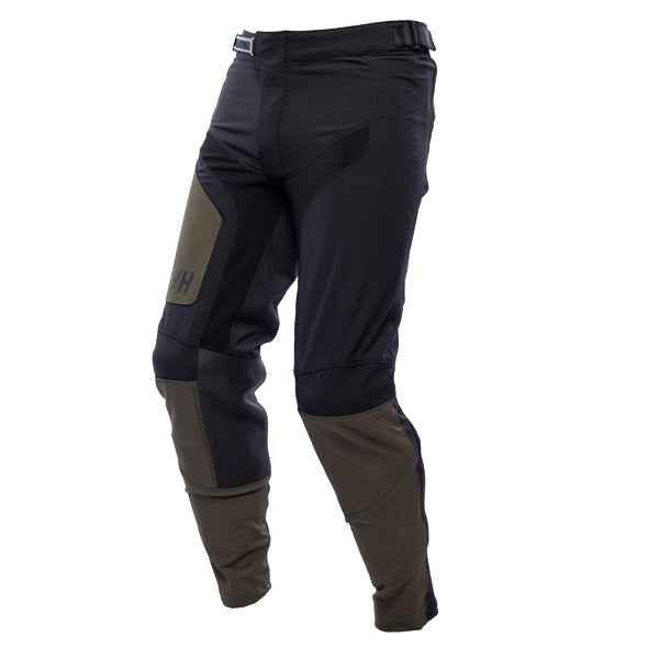 High-resolution studio image of Fasthouse - Sanguaro Cargo Pants; showing panel layout, seams, and overall cut; SKU 3932800528; Colors: Black, Camel