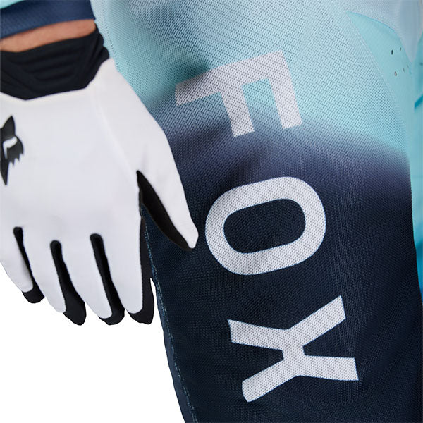 Rear mesh panel detail of Teal 180 Air Haze Pants (SKU: 33544-329)