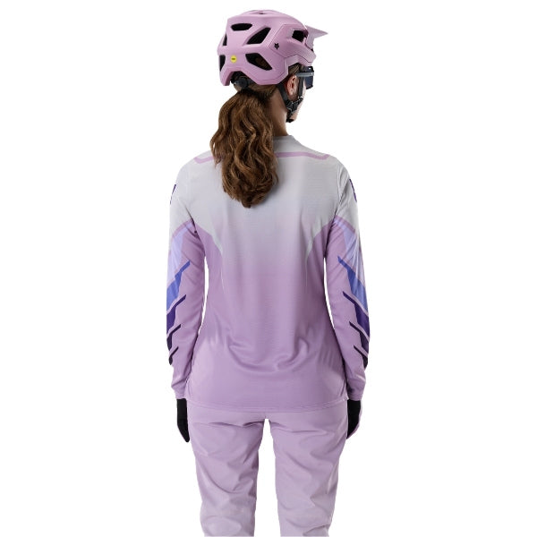 Fox Racing Ranger Foundry Long Sleeve Jersey (MTB) (Womens) in Lavender Drift, close-up of the sleeve graphic and cuff, with the printed Fox artwork, mesh-knit texture, reinforced seam lines, and shaped cuff or hem. Available options—Color: Lavender Drift; Size: XS, SM, MD, LG, XL. SKU 40170-F07-XL. UPC 198571115480.