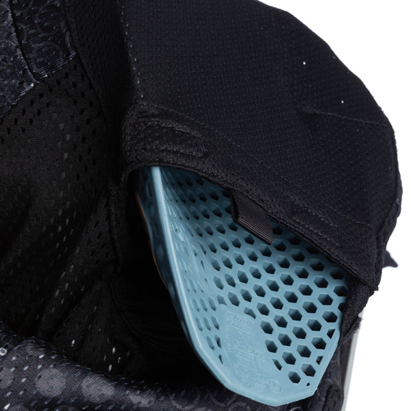 Crisp studio image on a white background of Klim Altitude Jacket (Womens); showing outer material, seams, and closures; SKU 5093-004-110-000