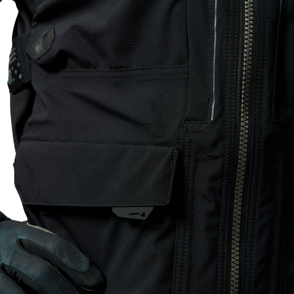 Leatt Moto 6.5 HydraDri Jacket in Black, close-up of the lower front pocket and main zipper