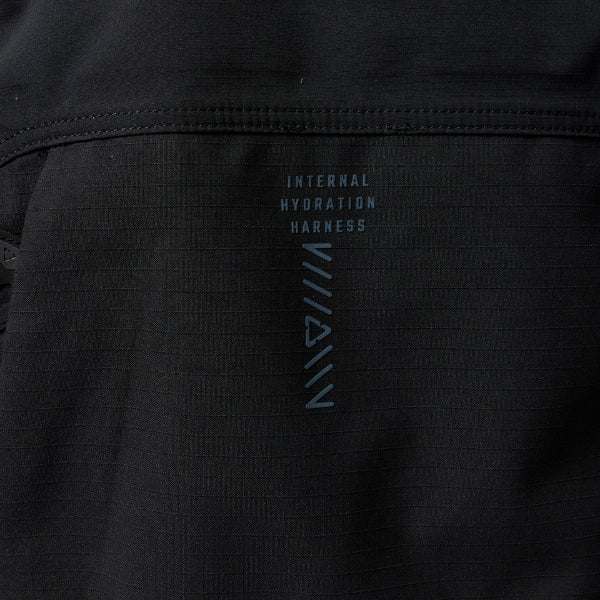 Leatt Moto 6.5 HydraDri Jacket in Grey, front detail showing the chest and lower storage pockets