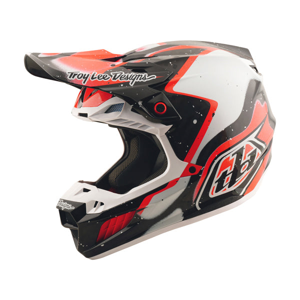 Professional studio photo of Troy Lee Designs - SE5 Carbon Membrane MIPS Helmet; showing helmet shell shape and vent layout; SKU 1717700; Colors: Black/Red
