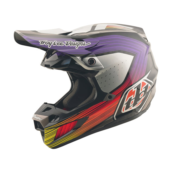 High-resolution studio image of Troy Lee Designs - SE5 Carbon Stripes MIPS Helmet; showing helmet shell shape and vent layout; SKU 1712600; Sizes: XS-2XL
