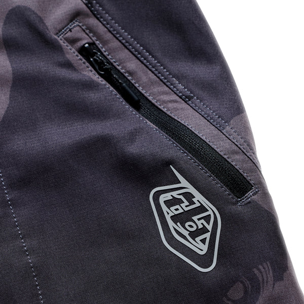 Troy Lee Designs - Skyline Pro Flow Camo Shell Shorts (MTB)