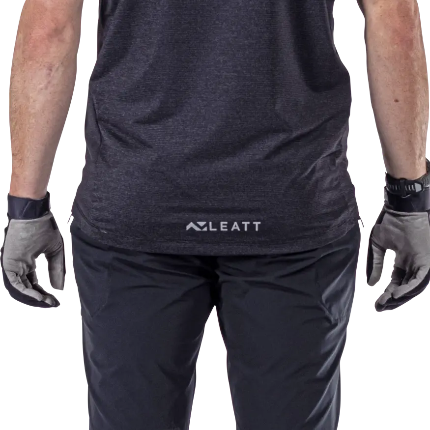 Product image of Leatt, Trail X-Flow Jersey (MTB) Mountain Bike in Neon, Colors: Black, Cream, Neon, Pistachio, Sizes: 2-3, SKU: 5025103960