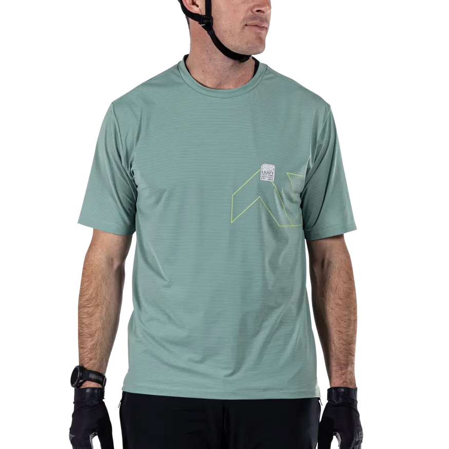 Detailed product image of Leatt, Trail X-Flow Jersey (MTB) Mountain Bike in Black, Colors: Black, Cream, Neon, Pistachio, Sizes: 2-3, SKU: 5025103960