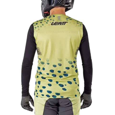 Product image of Leatt, Gravity 5.0 Jersey (MTB) Mountain Bike in White, Colors: Black, Mojito, Teal, White, Sizes: 2-3, SKU: 5025010540