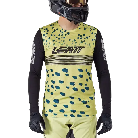 Detailed product image of Leatt, Gravity 5.0 Jersey (MTB) Mountain Bike in Black, Colors: Black, Mojito, Teal, White, Sizes: 2-3, SKU: 5025010540
