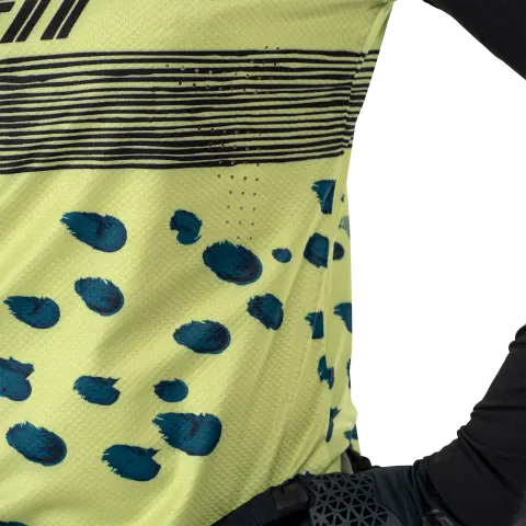 Product image of Leatt, Gravity 5.0 Jersey (MTB) Mountain Bike in White, Colors: Black, Mojito, Teal, White, Sizes: 2-3, SKU: 5025010540