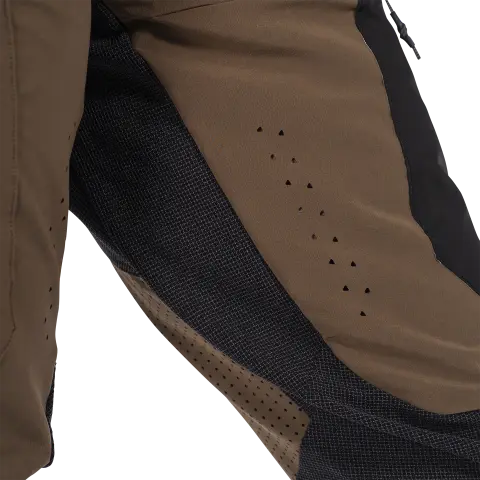 Product image of Leatt, Enduro 4.0 Pant Womens (MTB) Mountain Bike in Loam, Colors: Black, Loam, Sizes: 2-2, SKU: 5025107741