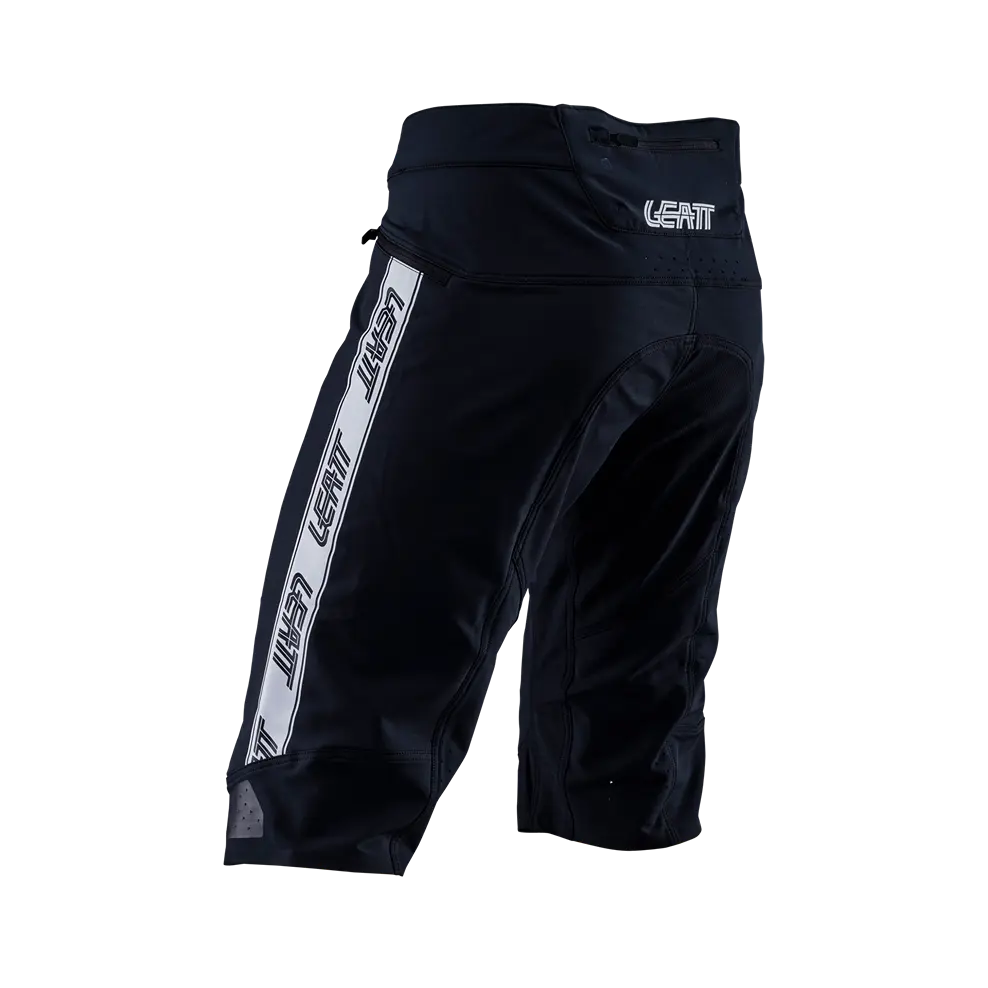 Studio product image of Leatt, Gravity 4.0 Short (MTB) Mountain Bike in Graphite, Colors: Black, Graphite, Teal, Sizes: 2-3, SKU: 5025010704