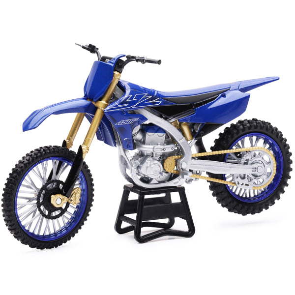 Product image | New Ray Toys - Yamaha YZ450F Dirt Bike 1:12 Scale | SKU: 959-0184 detailed die-cast toy model for collectors and kids | Available at BTO Sports