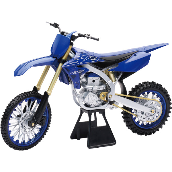 Product image | New Ray Toys - Yamaha YZ450F Dirt Bike 1:6 Scale | SKU: 959-0185 detailed die-cast toy model for collectors and kids | Available at BTO Sports
