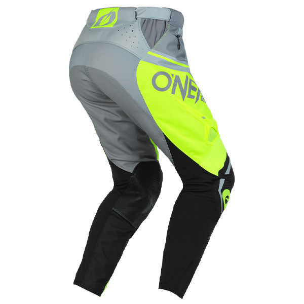 Studio image highlighting O'Neal, Hardwear Flow V.23 Pants, SKU H022-230, color options Grey/Neon, Blue/White, sizes 28–42
