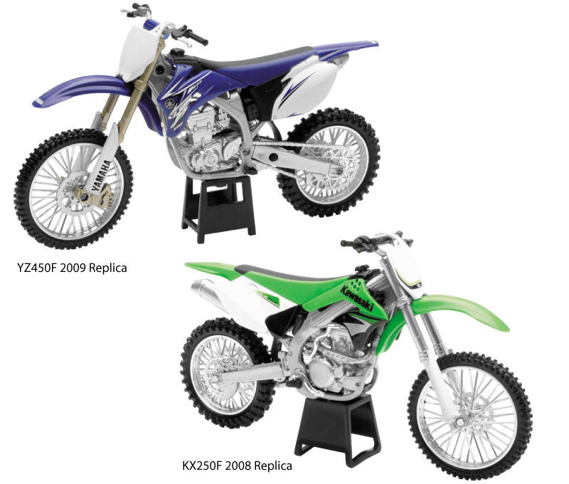 New Ray Toys - 1:12 Scale Dirt Bikes: BTO SPORTS
